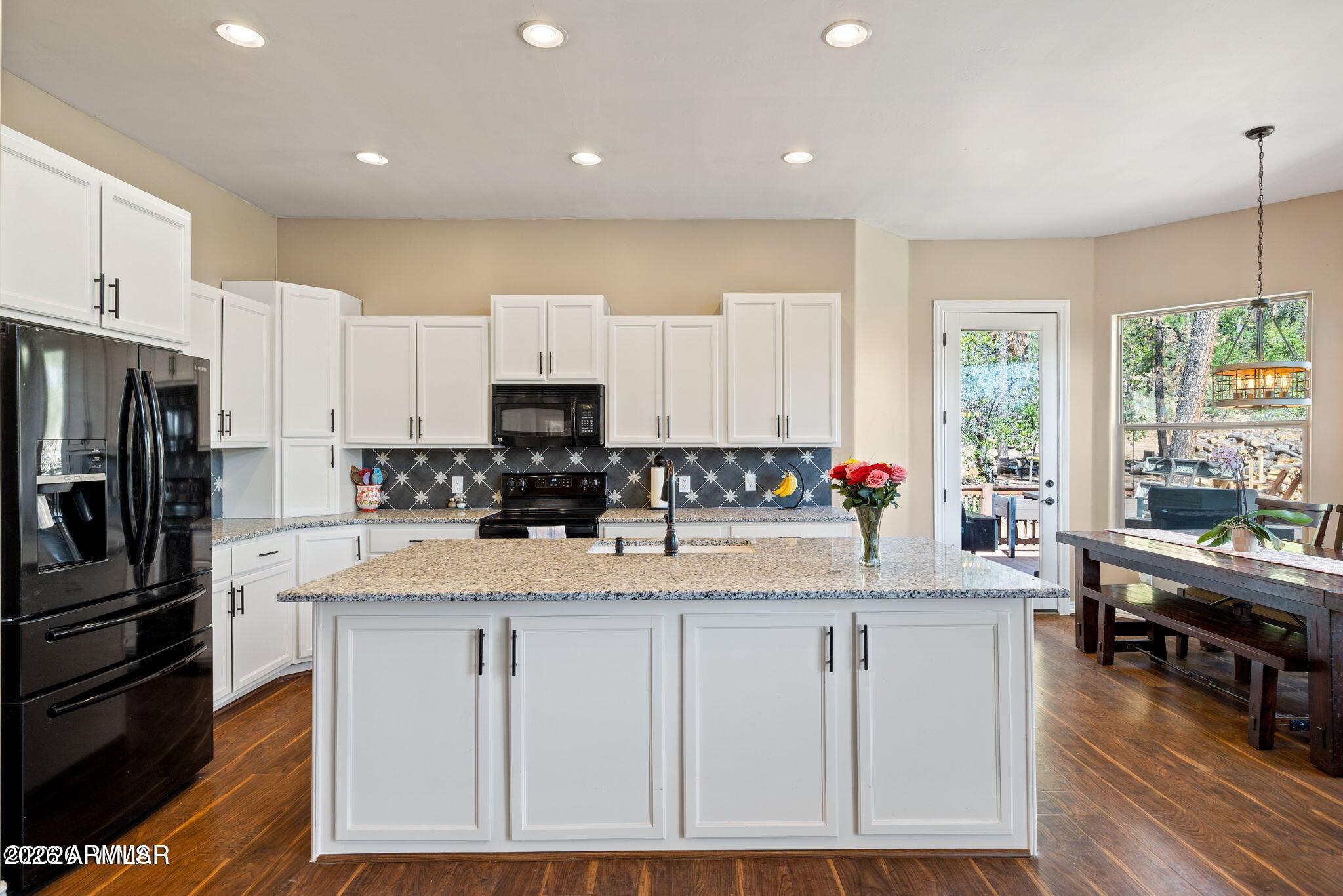 6019 Rim Road Show Low, AZ 85901 - Photo 14 of 52 14