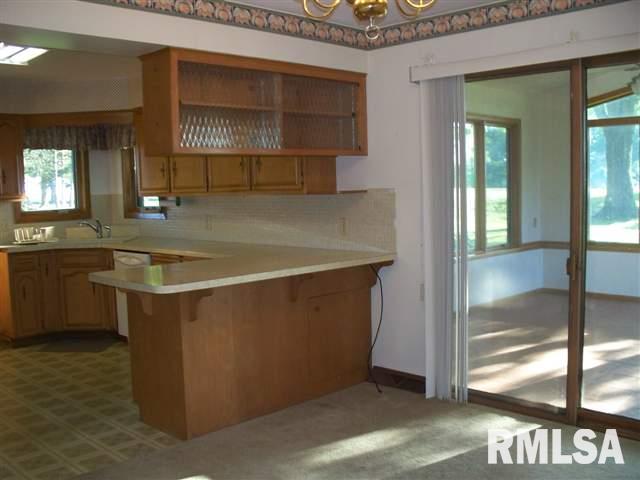10 Pine Ridge Lane Geneseo, IL 61254 - Photo 5 of 12 Gallery Image 5