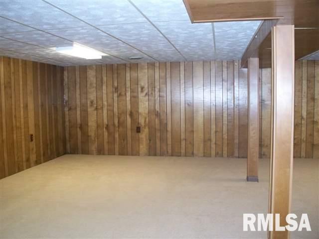 10 Pine Ridge Lane Geneseo, IL 61254 - Photo 9 of 12 Gallery Image 9