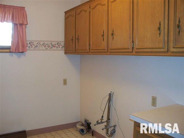 10 Pine Ridge Lane Geneseo, IL 61254 - Photo 10 of 12 Gallery Image 10