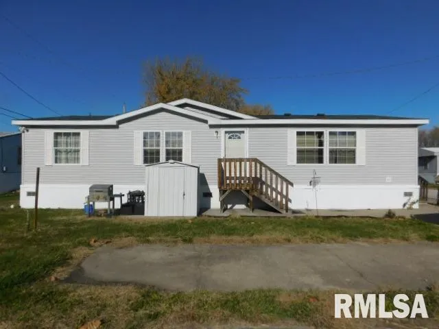 $40,000 | 120 West 7th Street, Coal Valley, IL 61240