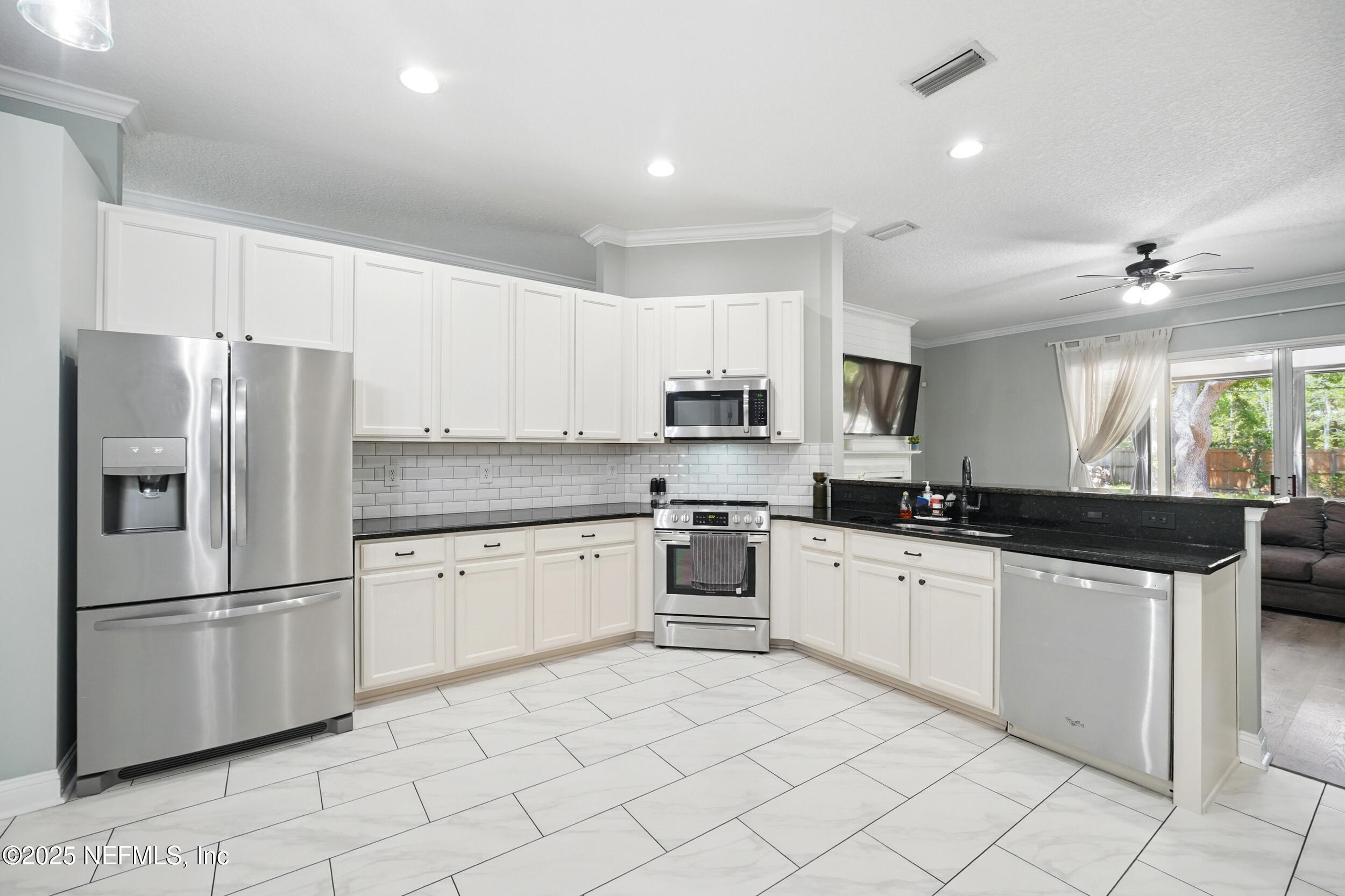 87529 Creekside Drive Yulee, FL 32097 - Photo 16 of 42 87529 creekside dr-014