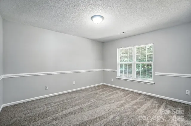 $399,999 | 11121 Nolet Court, Charlotte, NC 28215