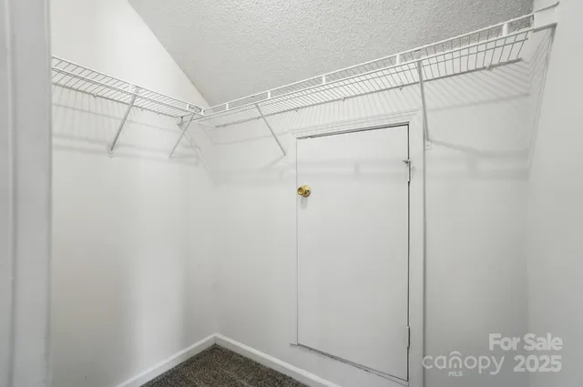 $399,999 | 11121 Nolet Court, Charlotte, NC 28215