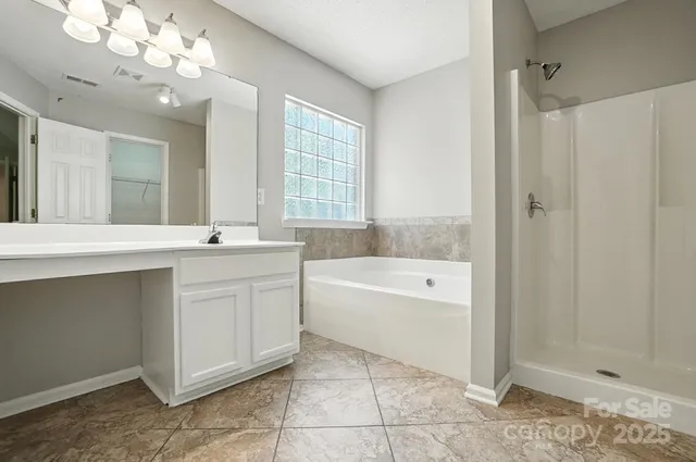 $399,999 | 11121 Nolet Court, Charlotte, NC 28215