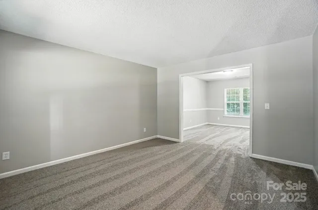 $399,999 | 11121 Nolet Court, Charlotte, NC 28215