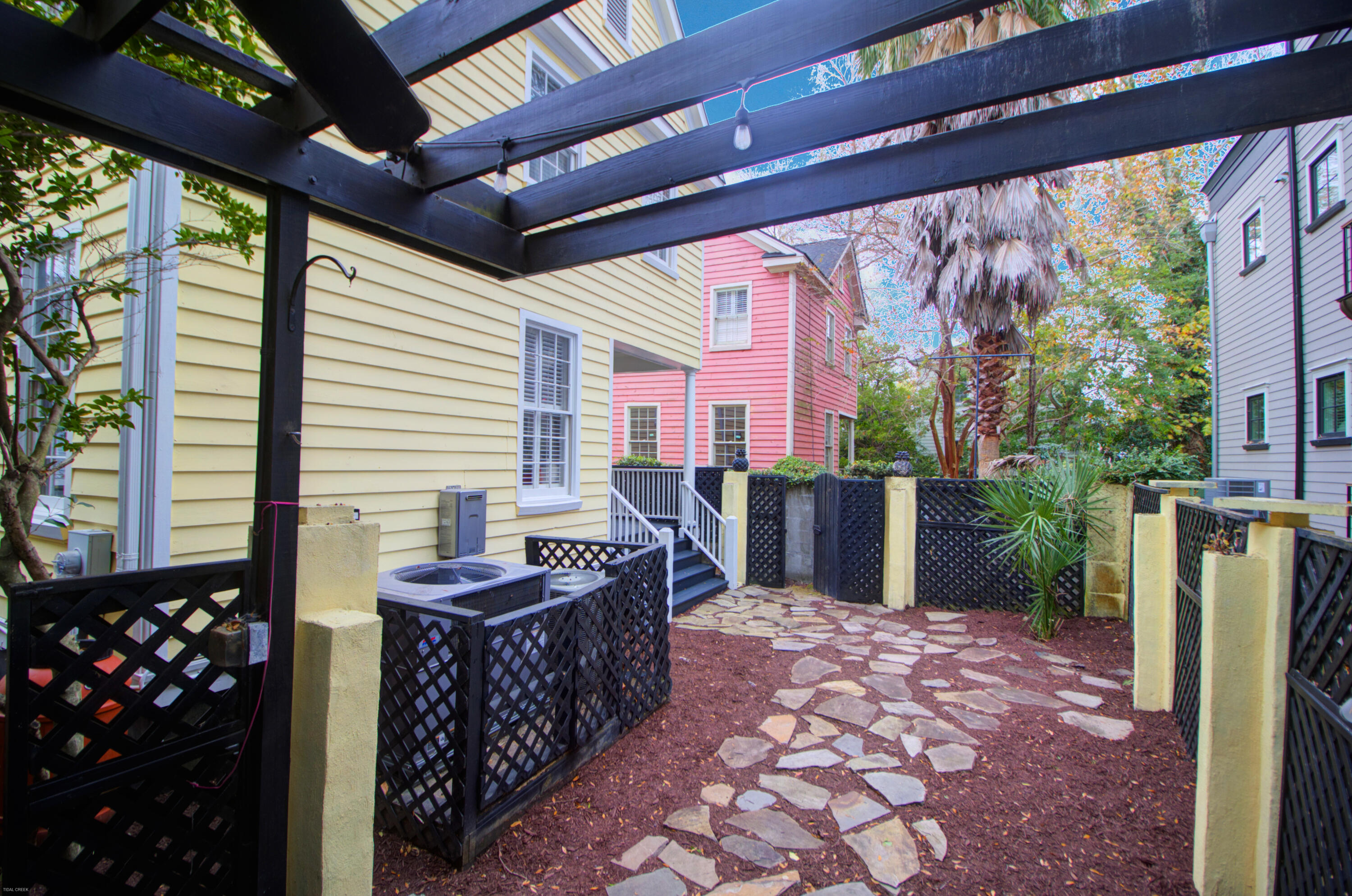13 Radcliffe Place Charleston, SC 29403 - Photo 32 of 35 13 Radcliffe Place -Tidalcreekphoto- (5)