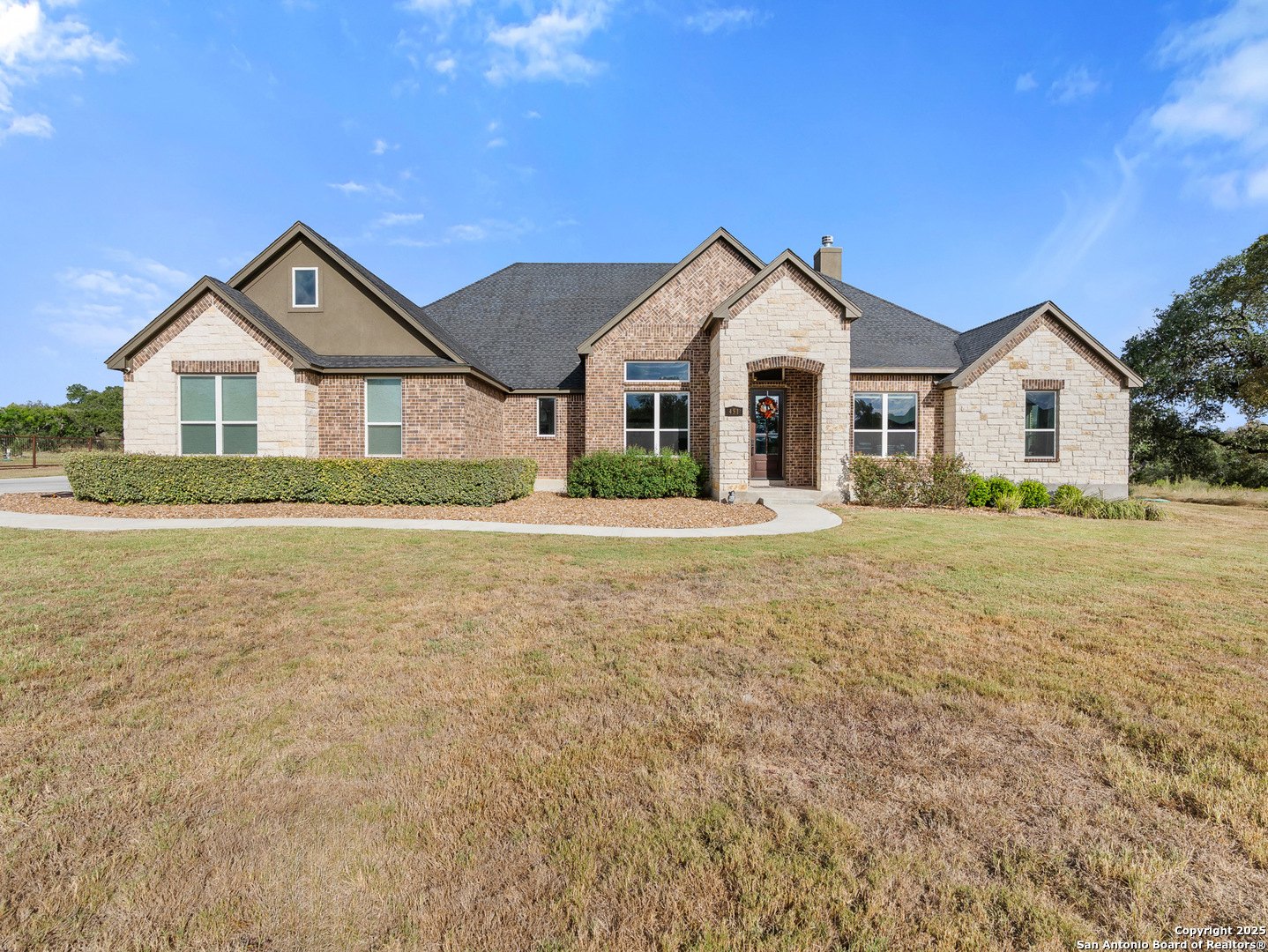 451 Stone Loop Castroville, TX 78009 - Photo 4 of 50