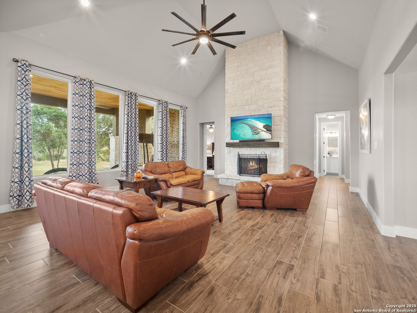 451 Stone Loop Castroville, TX 78009 - Photo 10 of 50