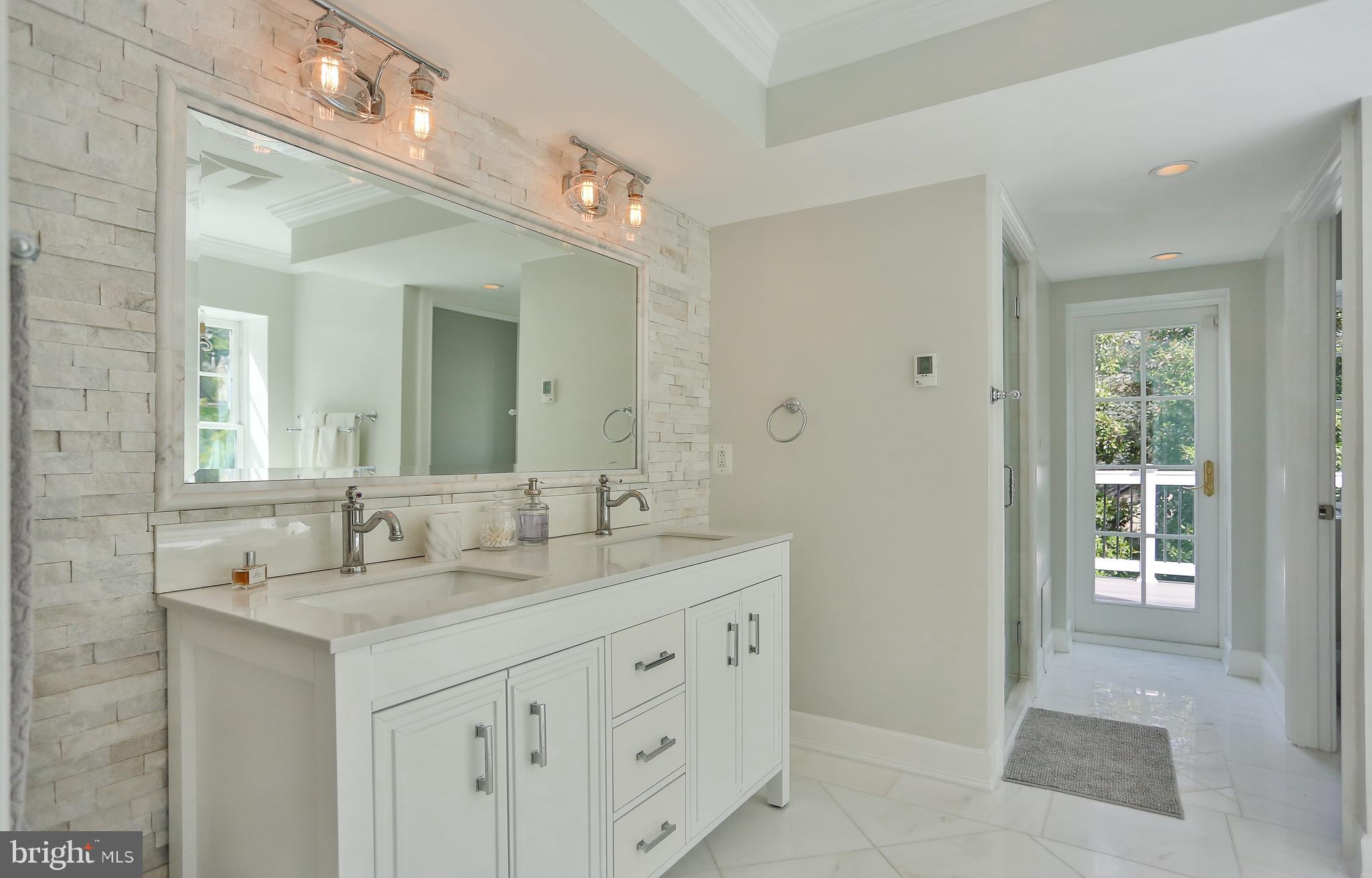 6329 Linway Terrace McLean, VA 22101 - Photo 30 of 77