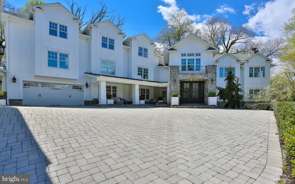 $2,799,000 | 6329 Linway Terrace, McLean, VA 22101