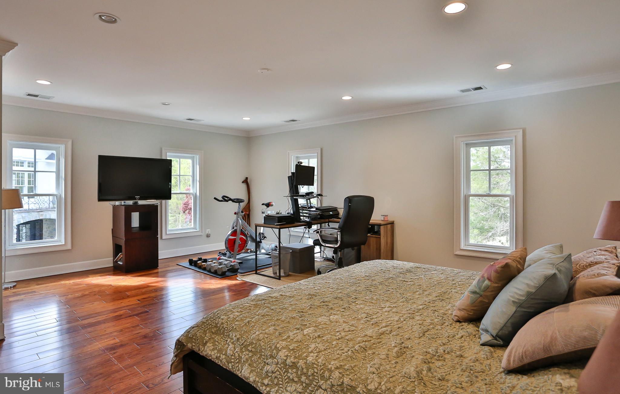 6329 Linway Terrace McLean, VA 22101 - Photo 57 of 77