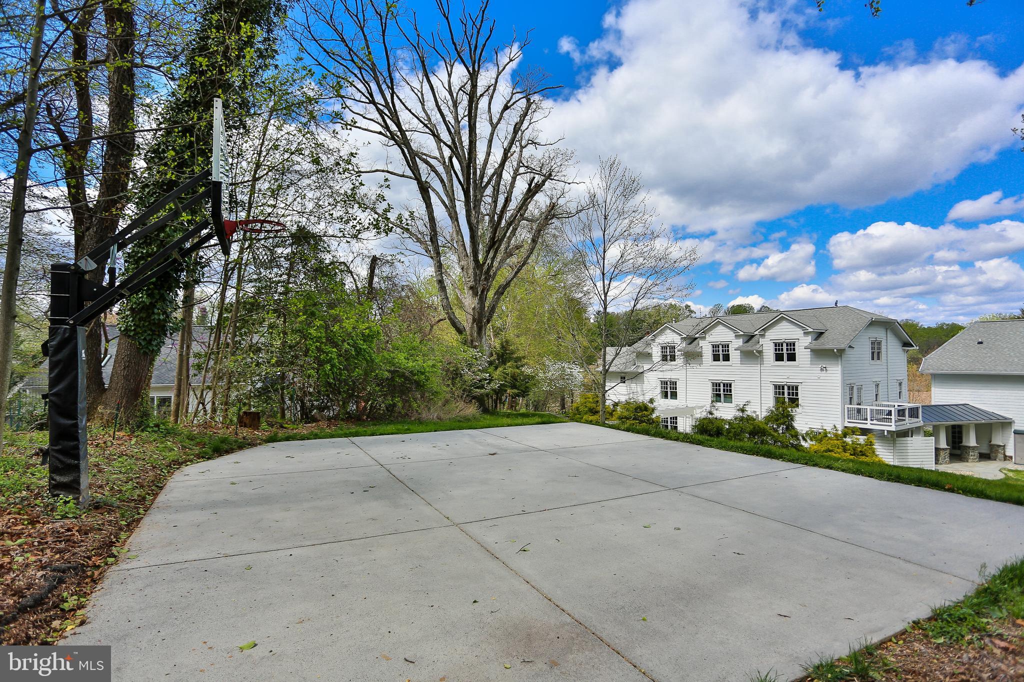 6329 Linway Terrace McLean, VA 22101 - Photo 71 of 77