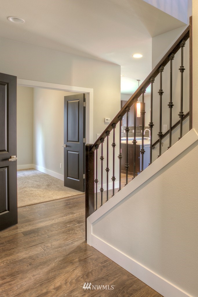 16924 1st Avenue West, Unit 21 Bothell, WA 98012 - Photo 3 of 16