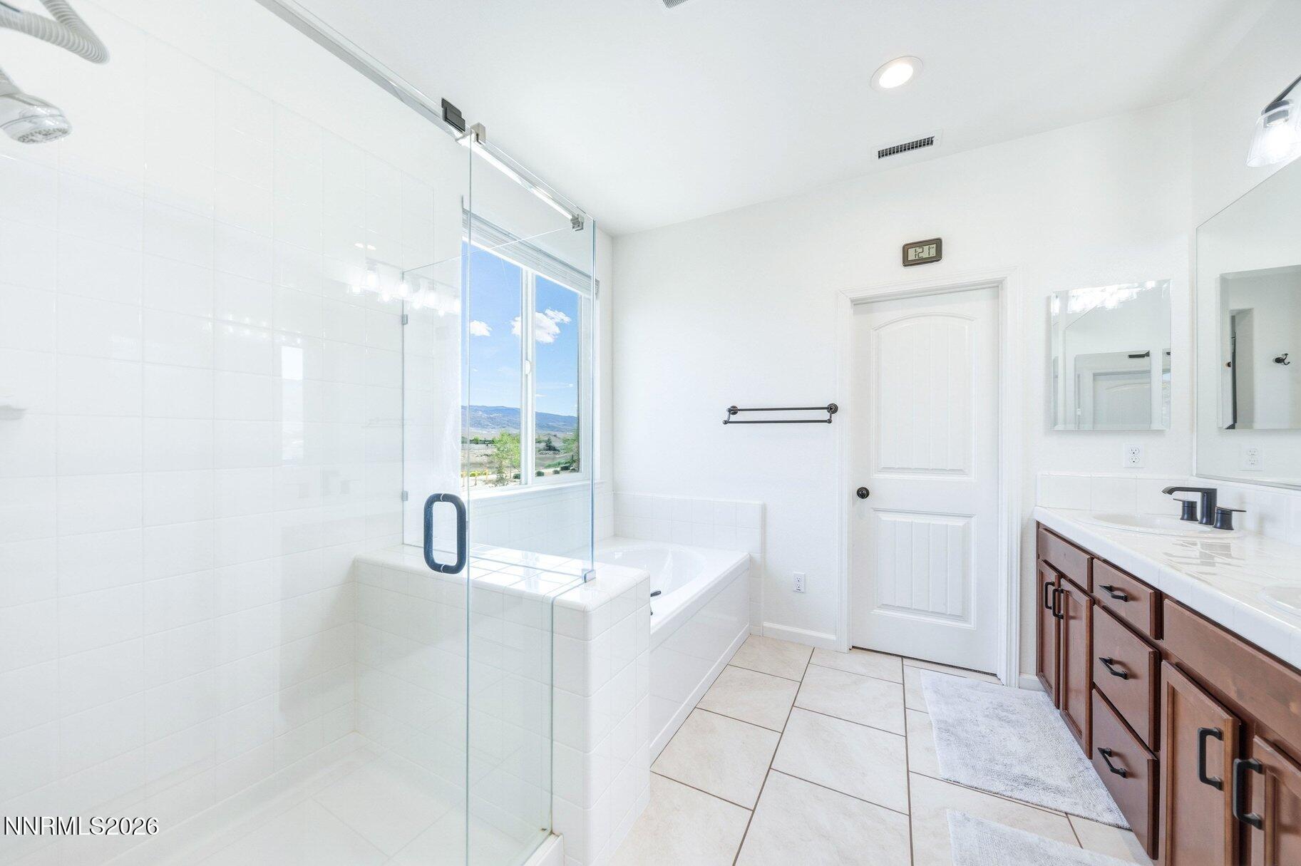 2160 Hope Valley Drive Reno, NV 89521 - Photo 20 of 45 020_2160hopevalleydr27_20