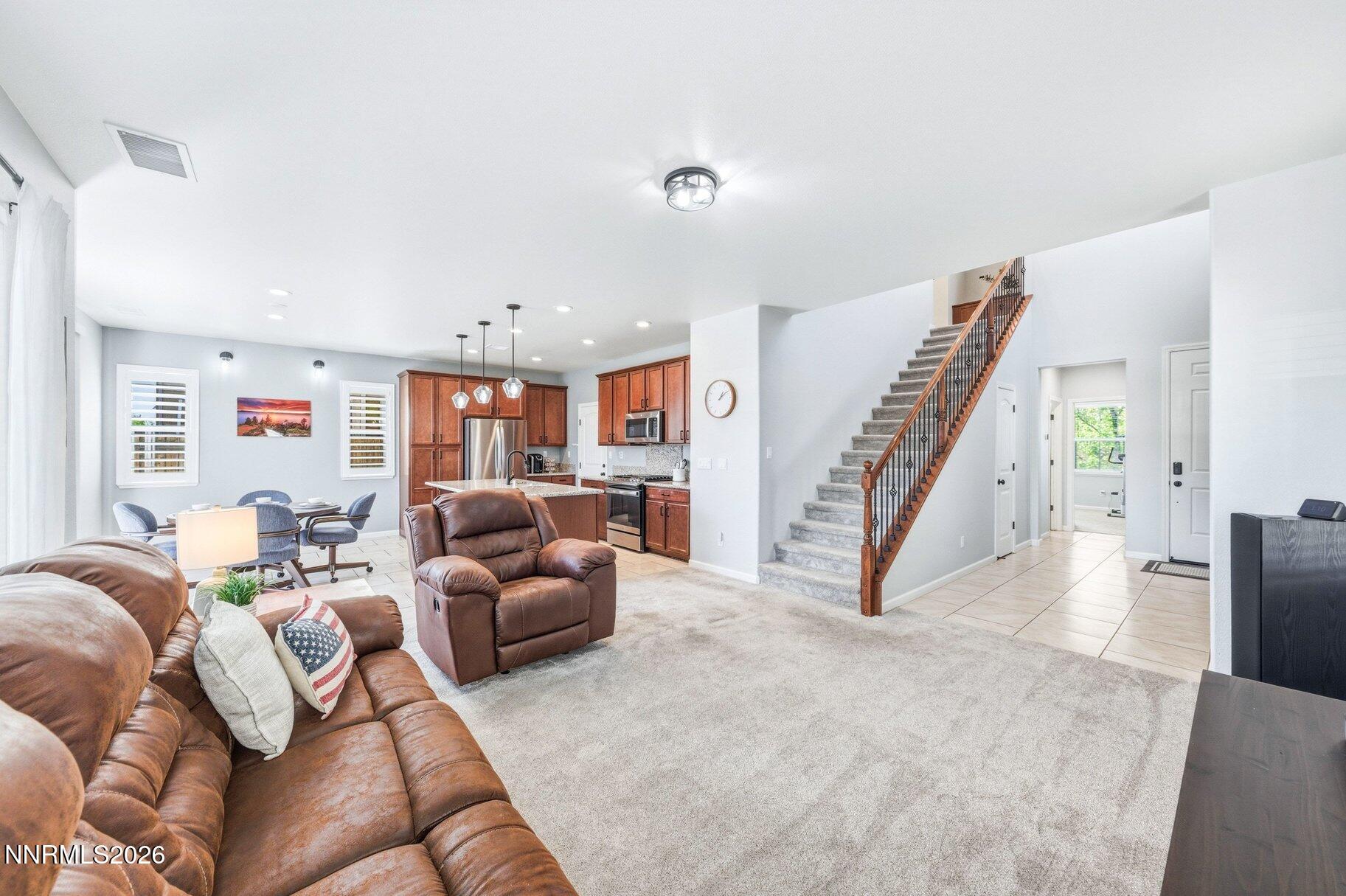 2160 Hope Valley Drive Reno, NV 89521 - Photo 6 of 45 006_2160hopevalleydr13_767