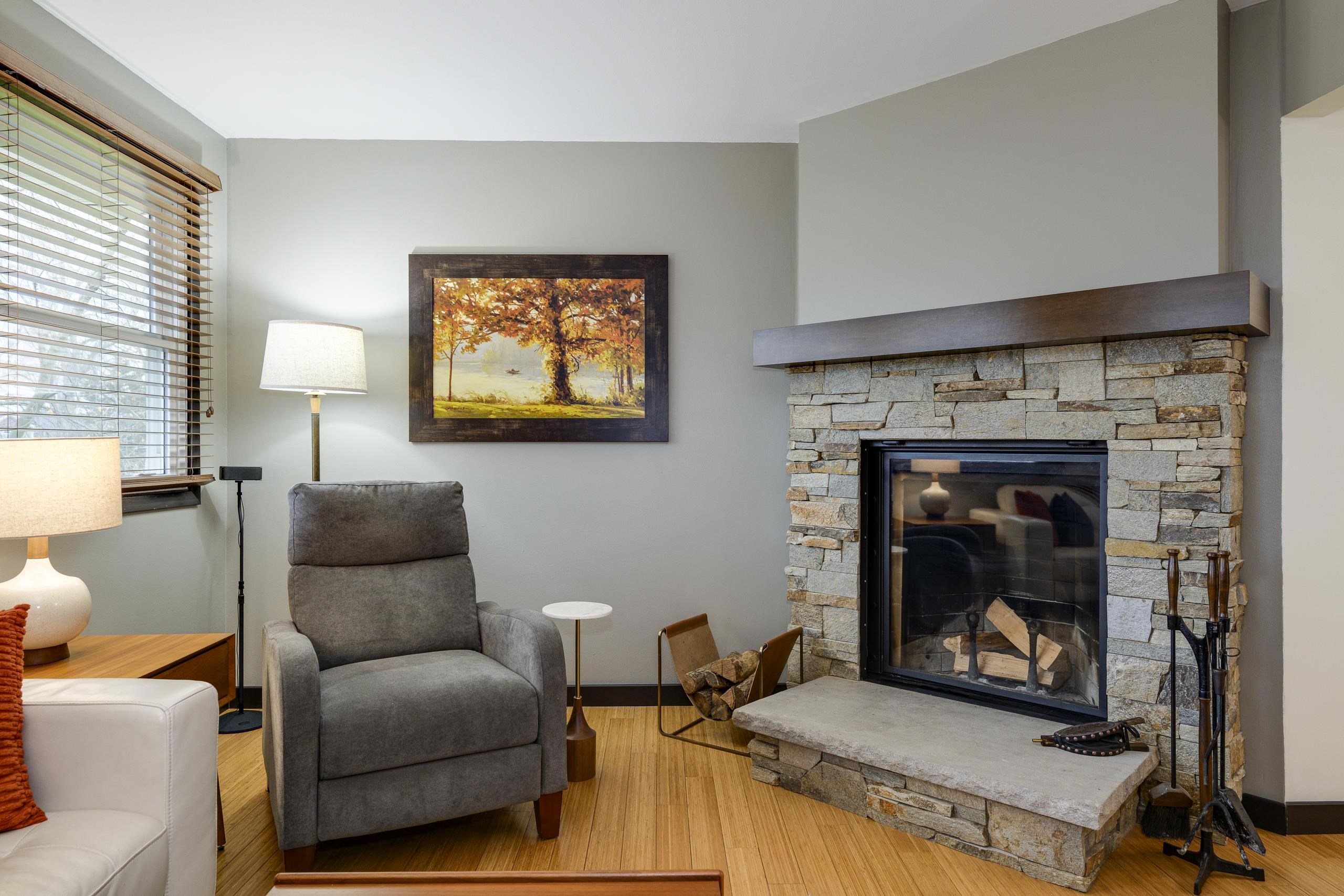 5902 Roosevelt Street Middleton, WI 53562 - Photo 11 of 49