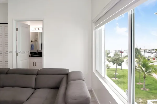 $4,000 | 94825 Overseas Highway, Unit 172, Key Largo, FL 33037