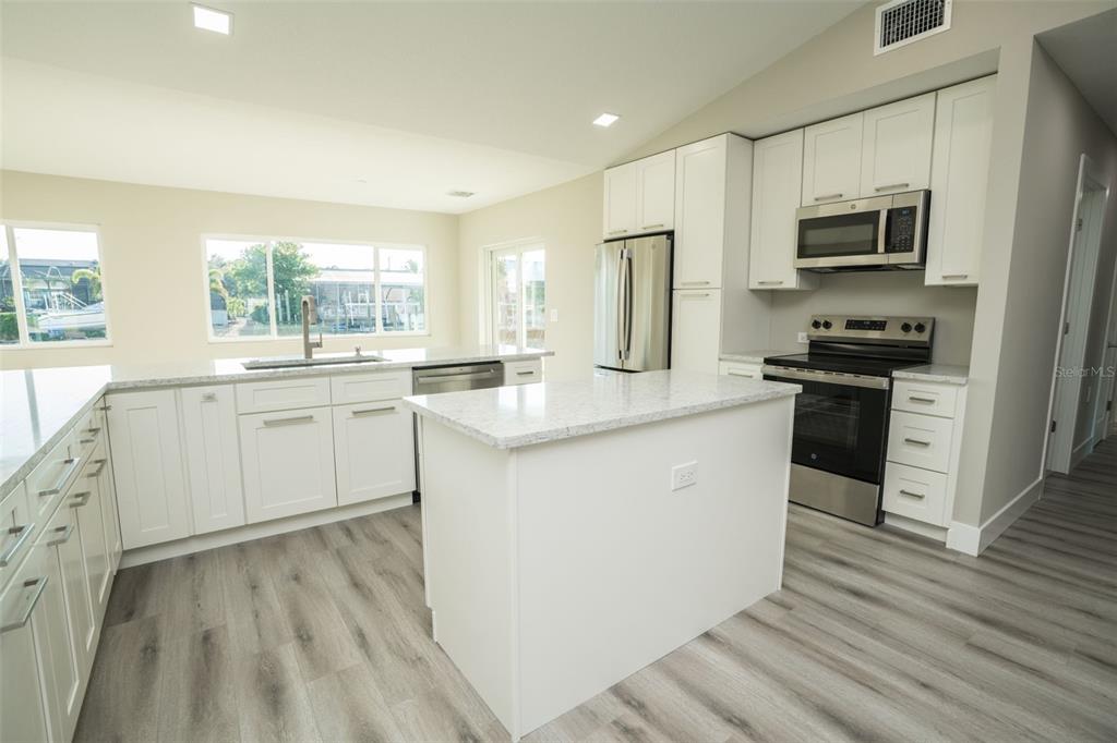 736 Gran Kaymen Way Apollo Beach, FL 33572 - Photo 33 of 57