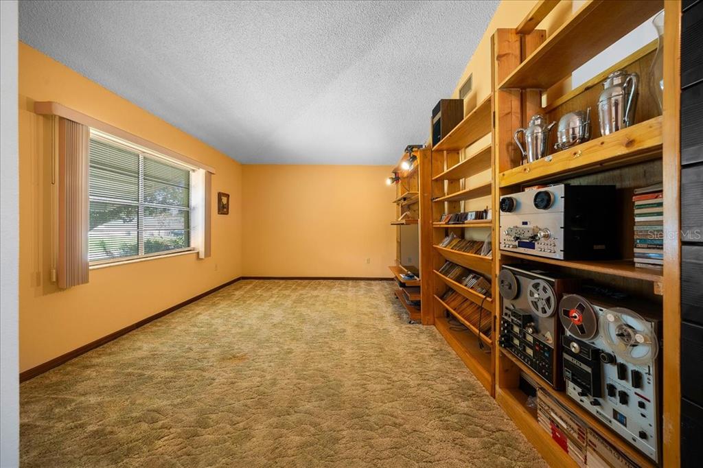 17371 Southwest 26th Terrace Road Ocala, FL 34473 - Photo 5 of 53 Gallery Image 5