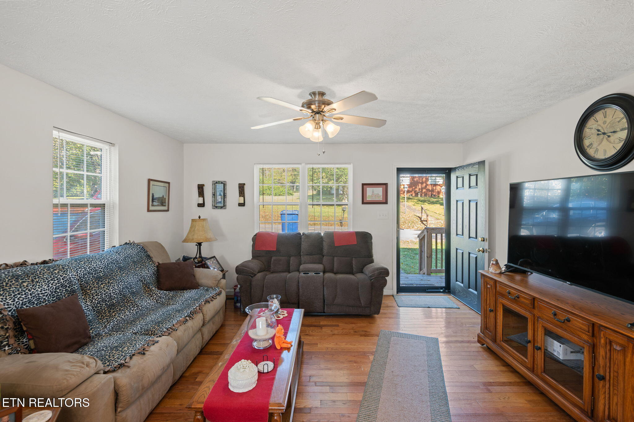 717 Shaw Street Clinton, TN 37716 - Photo 12 of 27 24-web-or-mls-Shaw Street-4447