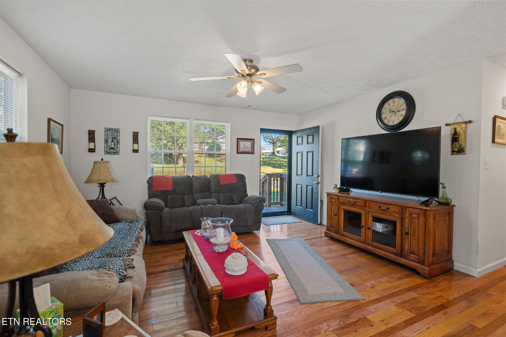 717 Shaw Street Clinton, TN 37716 - Photo 13 of 27 26-web-or-mls-Shaw Street-4453