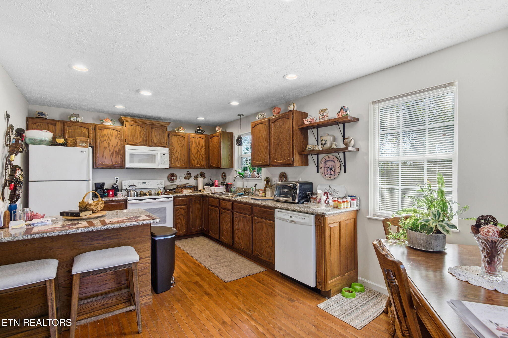 717 Shaw Street Clinton, TN 37716 - Photo 16 of 27 20-web-or-mls-Shaw Street-4432