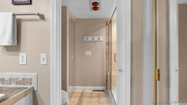 $379,000 | 12 Avery Drive, Kaiser, MO 65047