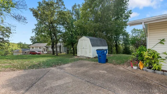 $379,000 | 12 Avery Drive, Kaiser, MO 65047