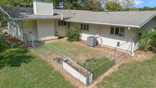 $379,000 | 12 Avery Drive, Kaiser, MO 65047