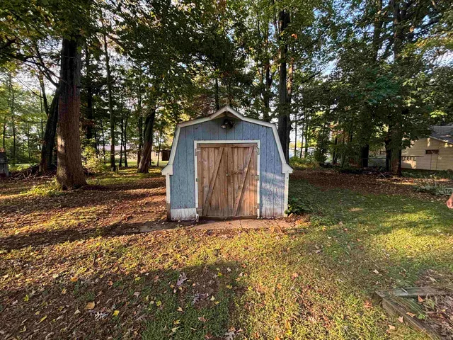 $75,000 | W5120 Shady Lane, Shawano, WI 54166