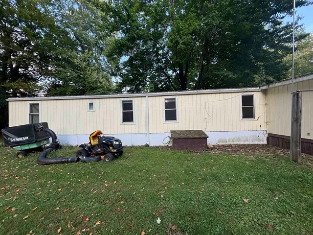 $75,000 | W5120 Shady Lane, Shawano, WI 54166