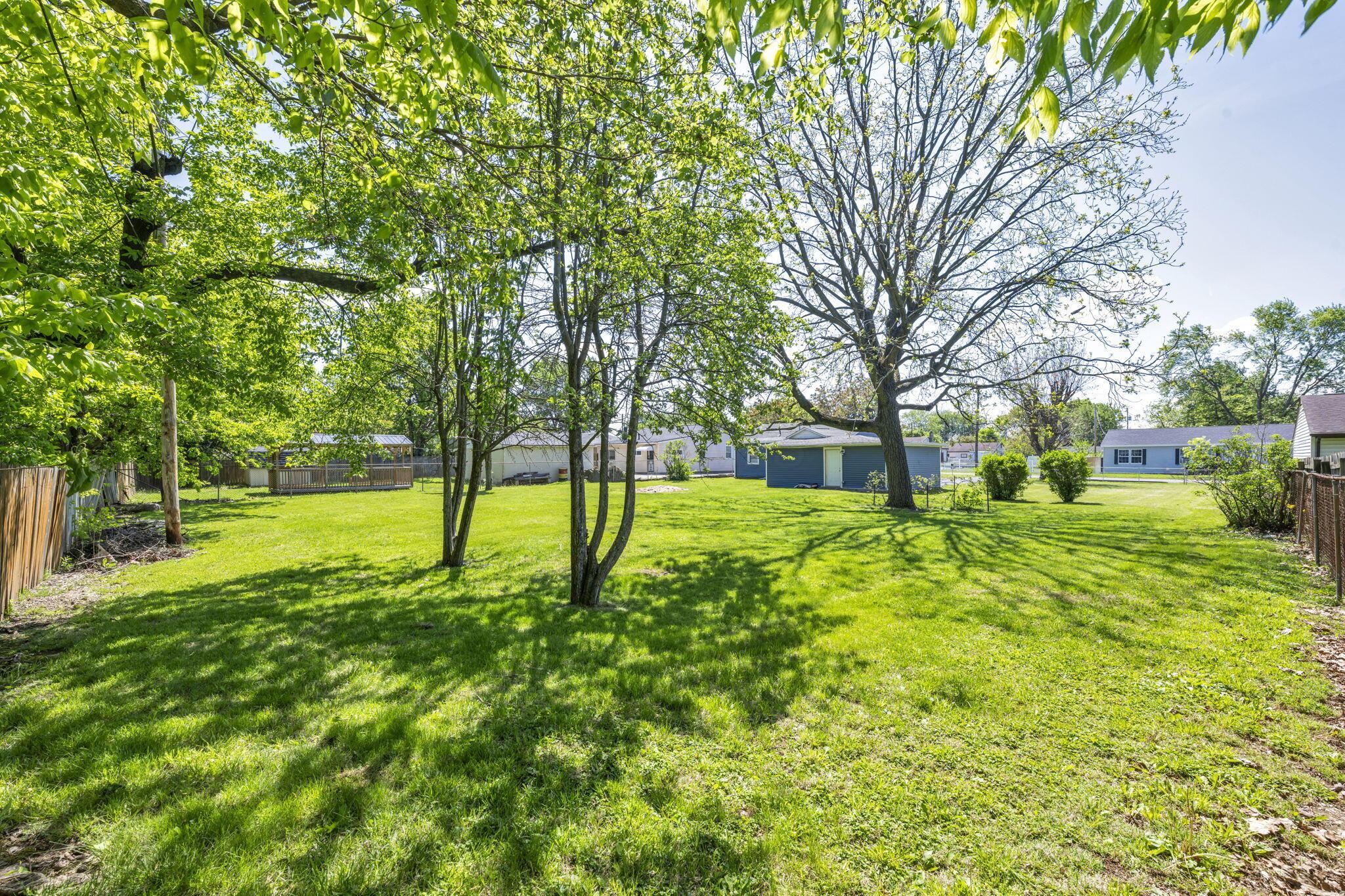486 Basswood Road Columbus, OH 43207 - Photo 30 of 31 40-web-or-mls-Basswood Rd_38