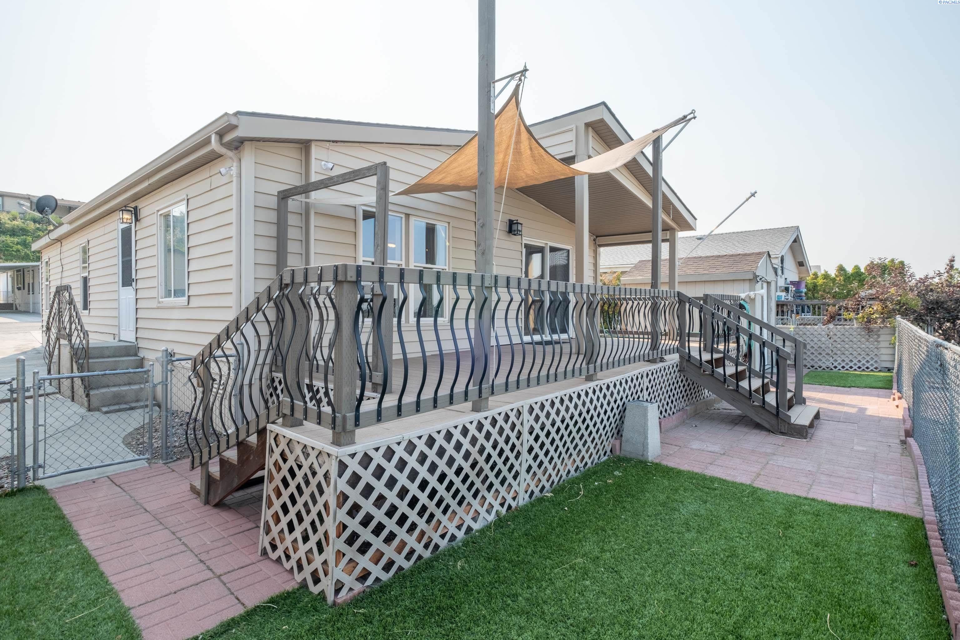 67 Ridgecliff Drive Richland, WA 99352 - Photo 2 of 27 Gallery Image 2
