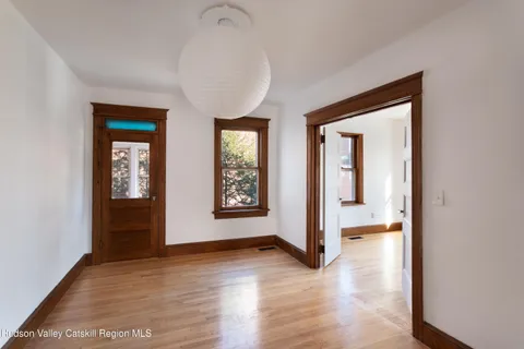 $599,000 | 9 Brewster Street, Kingston, NY 12401