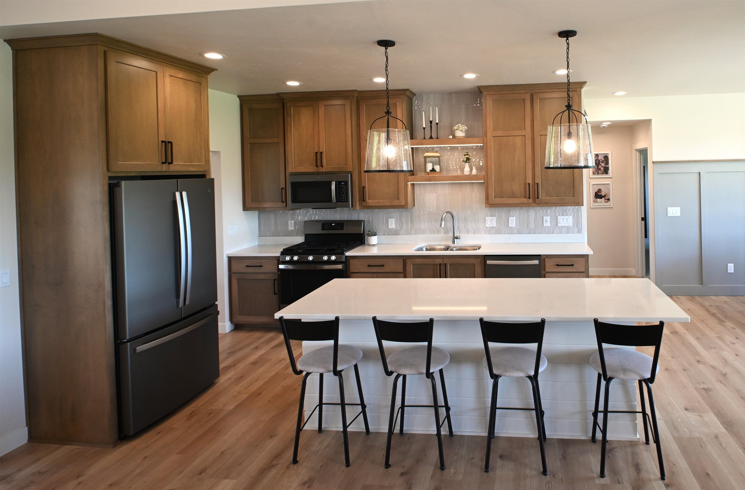 3765 Westpoint Road Suamico, WI 54313 - Photo 4 of 22 Gallery Image 4