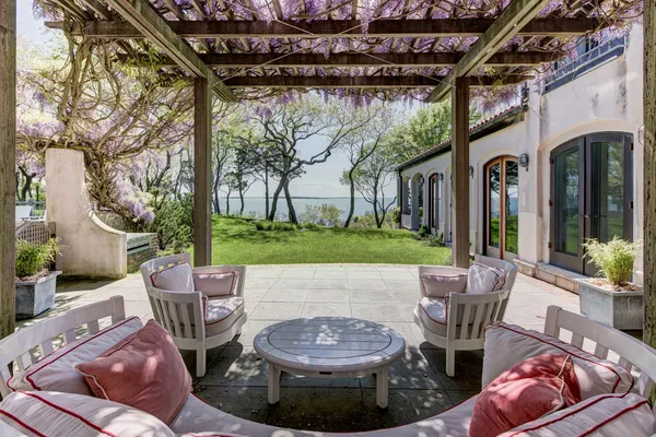 $125,000 | 46 On The Bluff, Sag Harbor, NY 11963