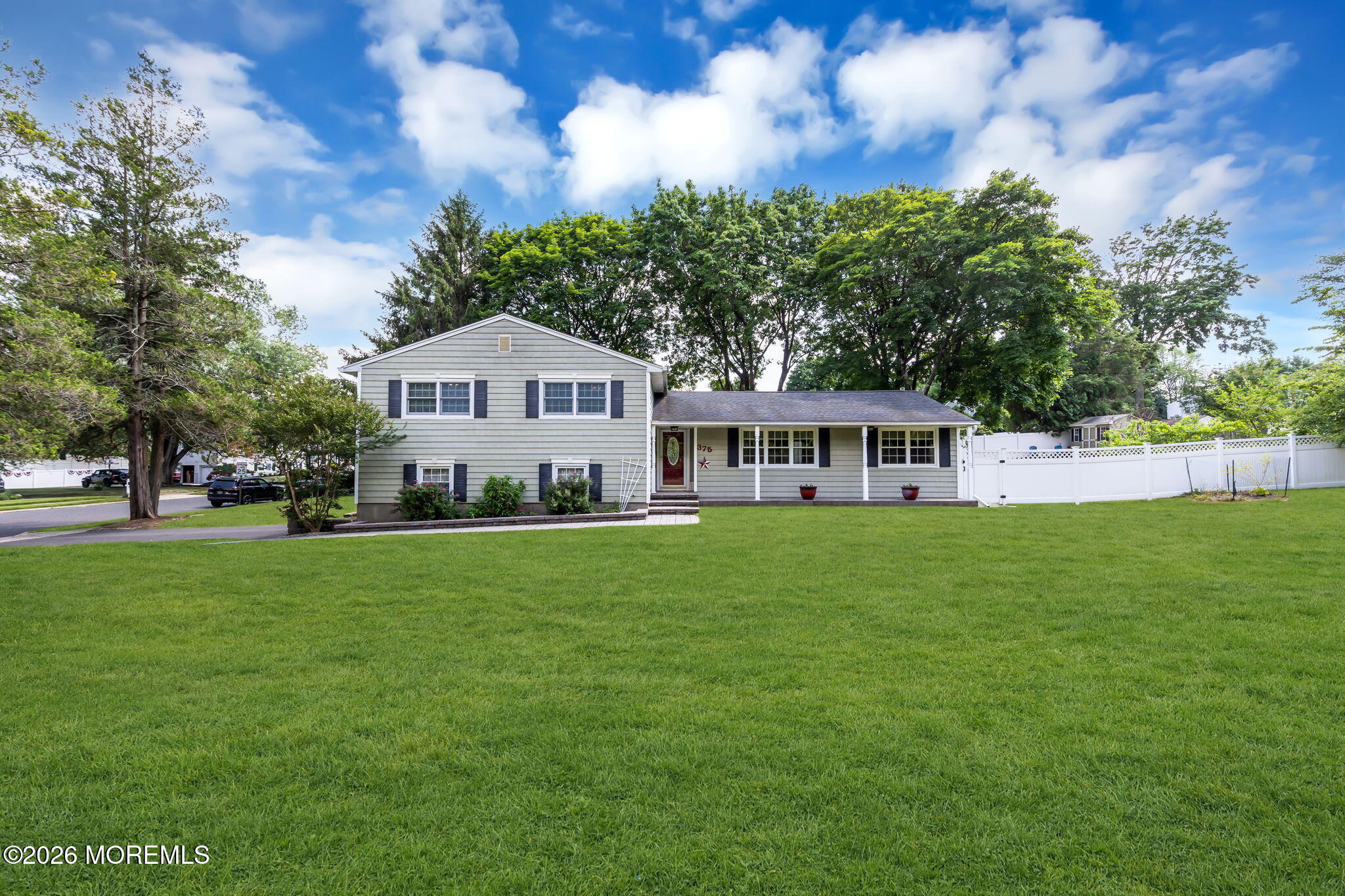 375 Oak Hill Road Red Bank, NJ 07701 - Photo 4 of 84 4-web-or-mls-3F1A4111-1