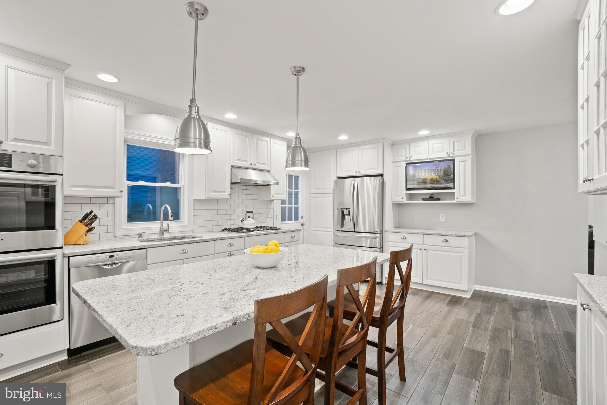 9008 Levelle Drive Chevy Chase, MD 20815 - Photo 11 of 34