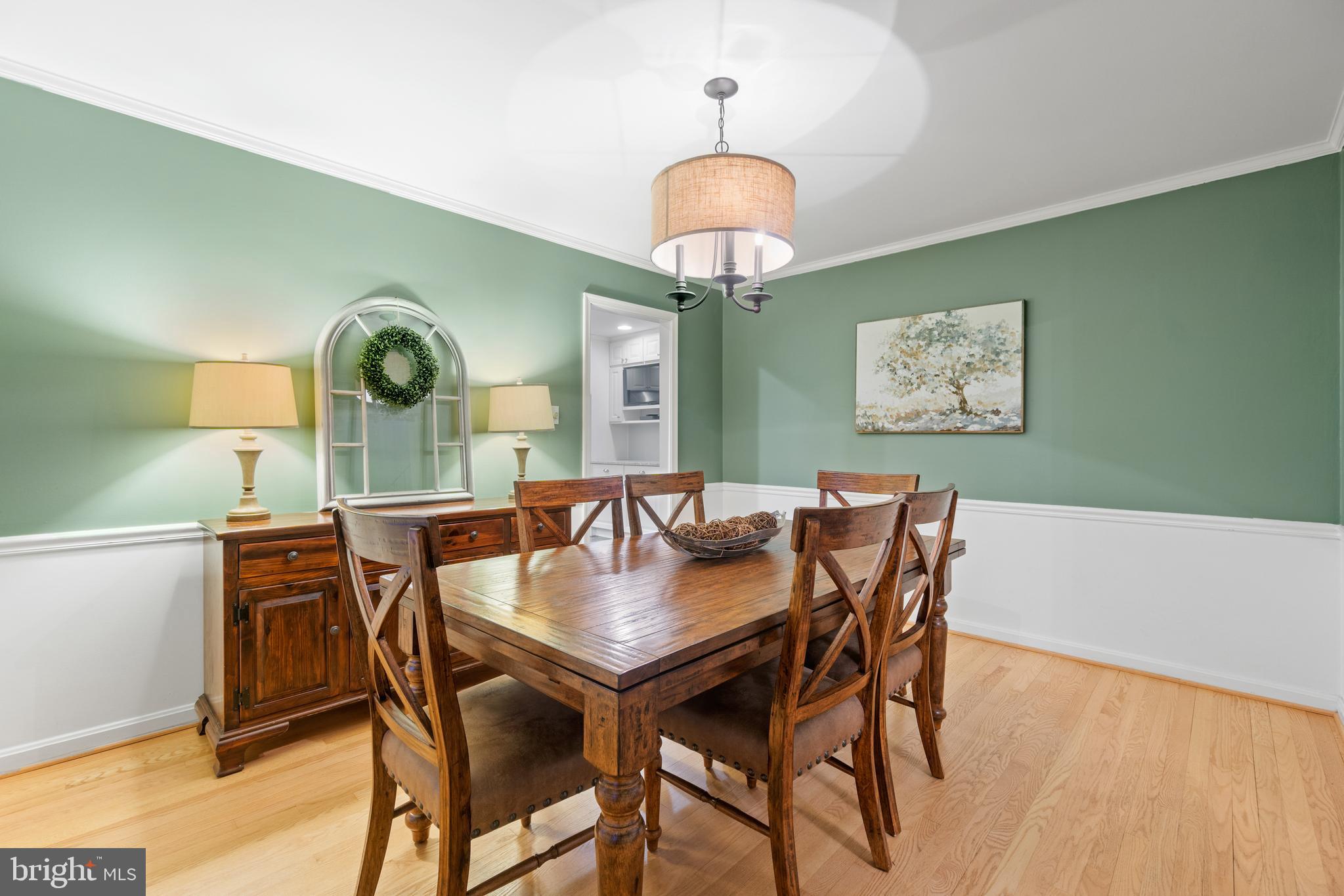 9008 Levelle Drive Chevy Chase, MD 20815 - Photo 13 of 34