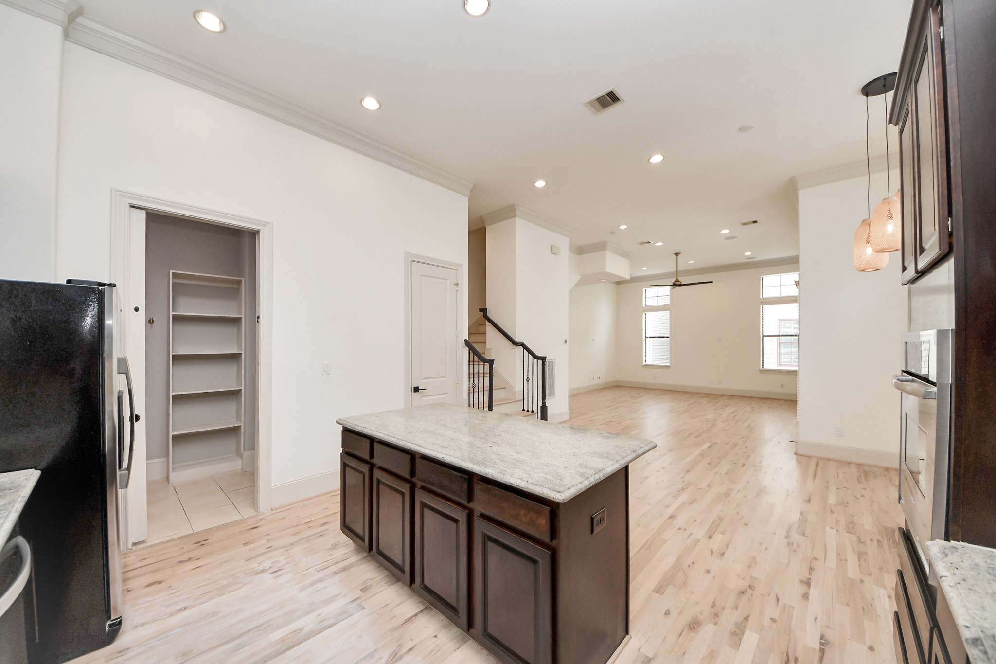 3229 Maxroy Street Houston, TX 77008 - Photo 26 of 43