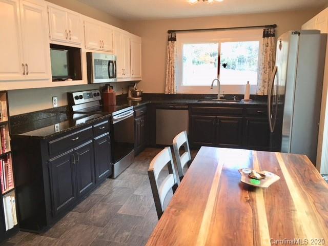 286 Cardinal Road Rutherfordton, NC 28139 - Photo 2 of 37