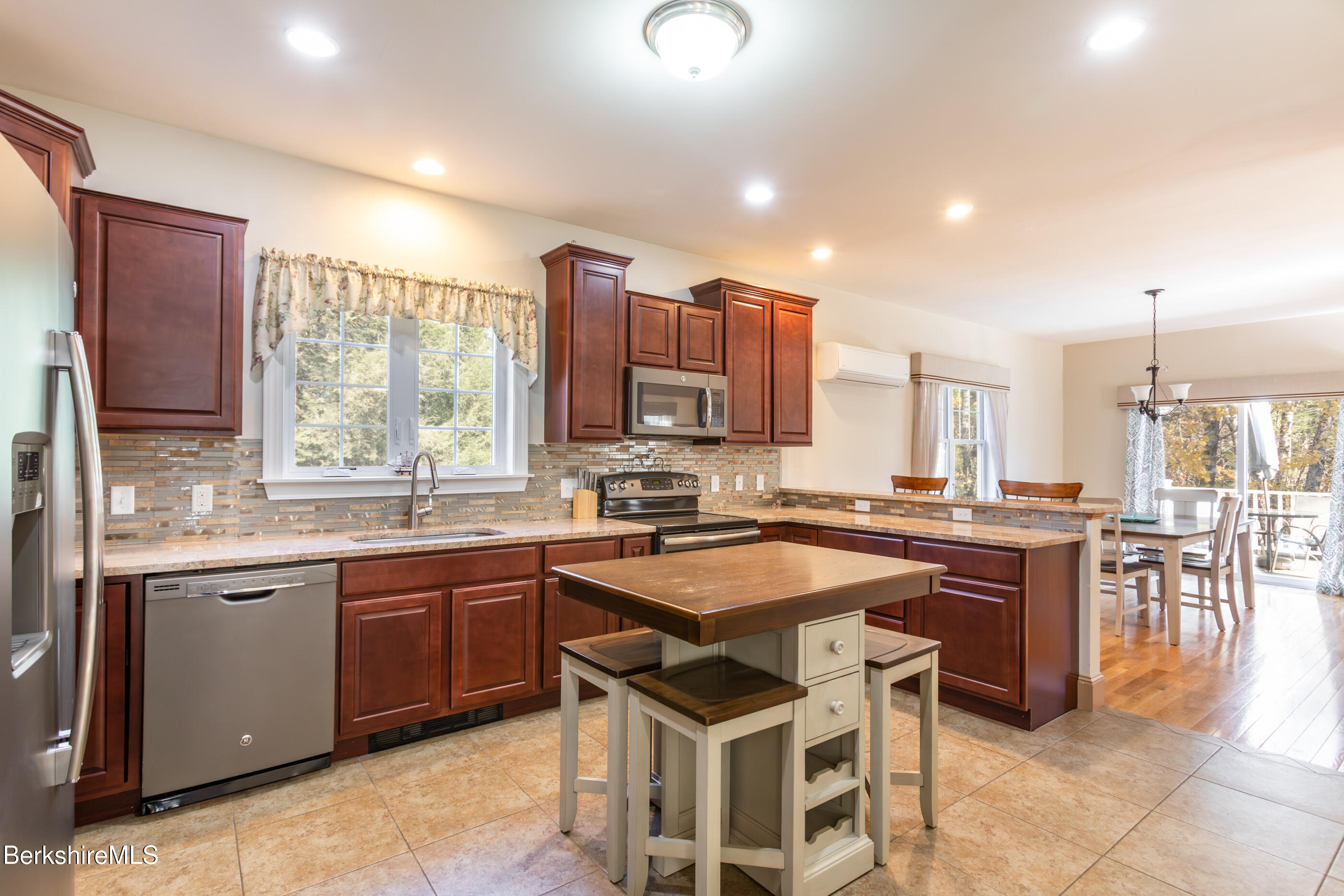 60 Middlefield Road Washington, MA 01223 - Photo 32 of 55 image-5 (8)