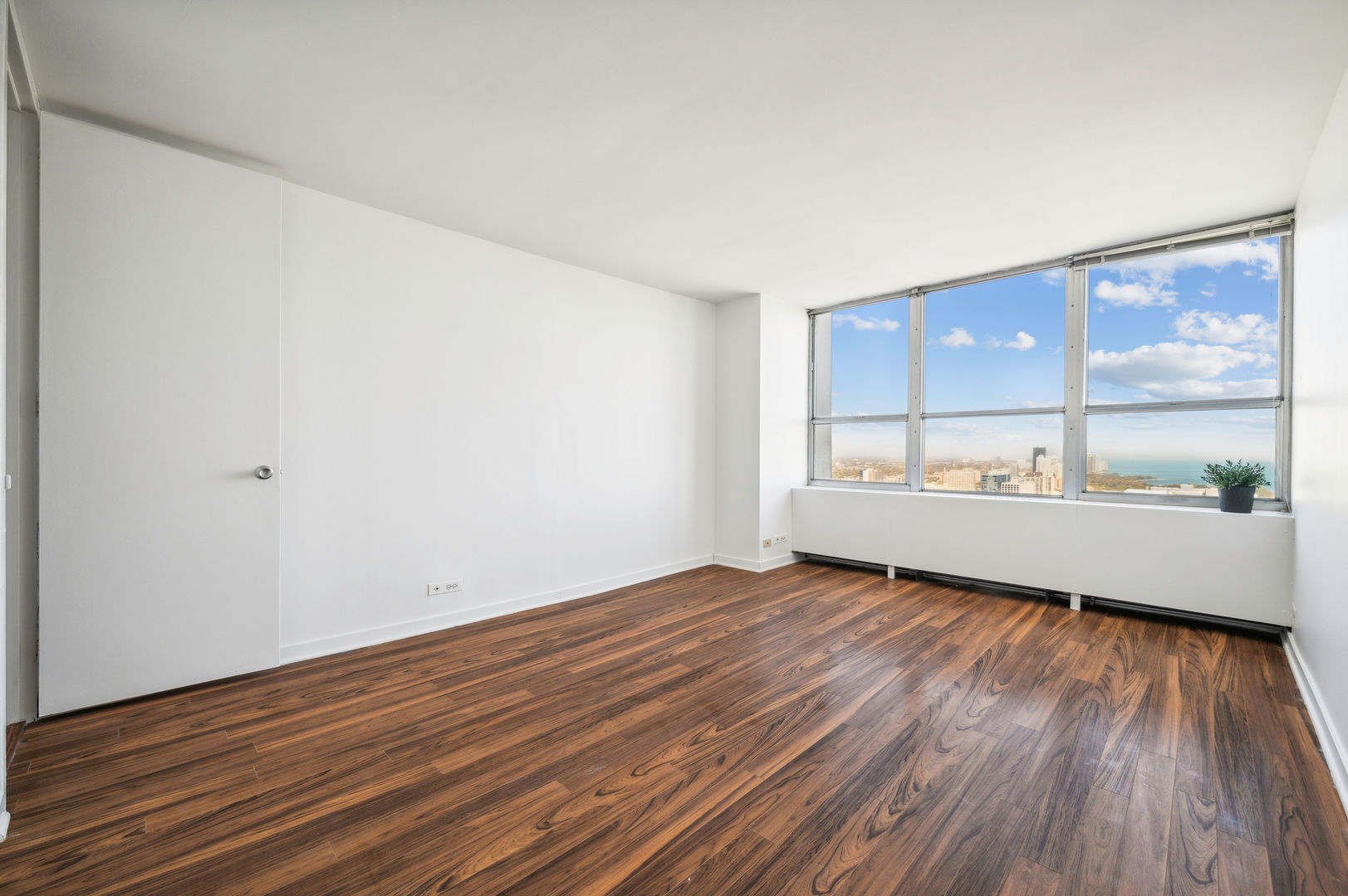 655 West Irving Park Road, Unit 4112 Chicago, IL 60613 - Photo 12 of 18