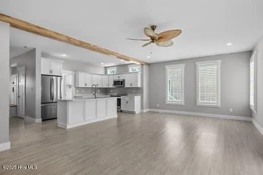 $1,199,000 | 307 Cape Fear Loop, Emerald Isle, NC 28594