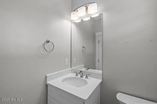 $1,199,000 | 307 Cape Fear Loop, Emerald Isle, NC 28594