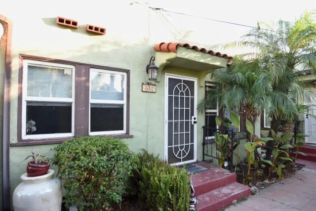 $1,995 | 4639 Park Boulevard, San Diego, CA 92116