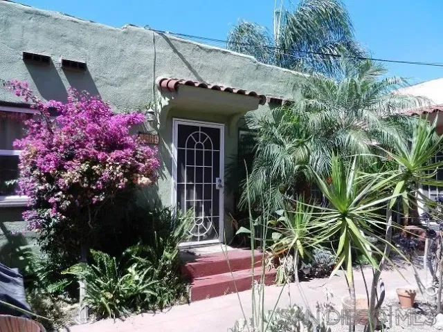 $1,995 | 4639 Park Boulevard, San Diego, CA 92116