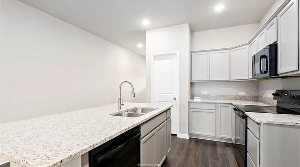 $2,000 | 3007 Stevens Drive, Bryan, TX 77803