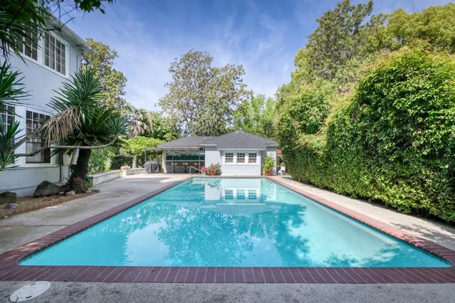 $850,000 | 605 East Home Avenue, Fresno, CA 93728